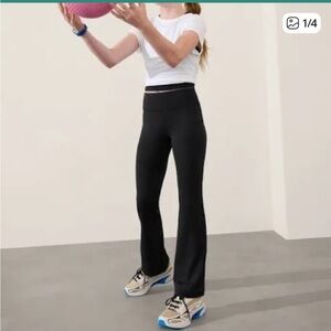 Athleta Girls Flare Leggings black medium 8/10